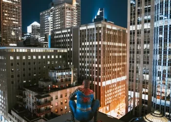 Exploring The Wonders of Virtual Reality: A Journey Into Immersive Gaming Experiences